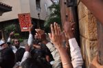 Amitabh Bachchan meets fans on 2nd Sept 2012 (4).JPG